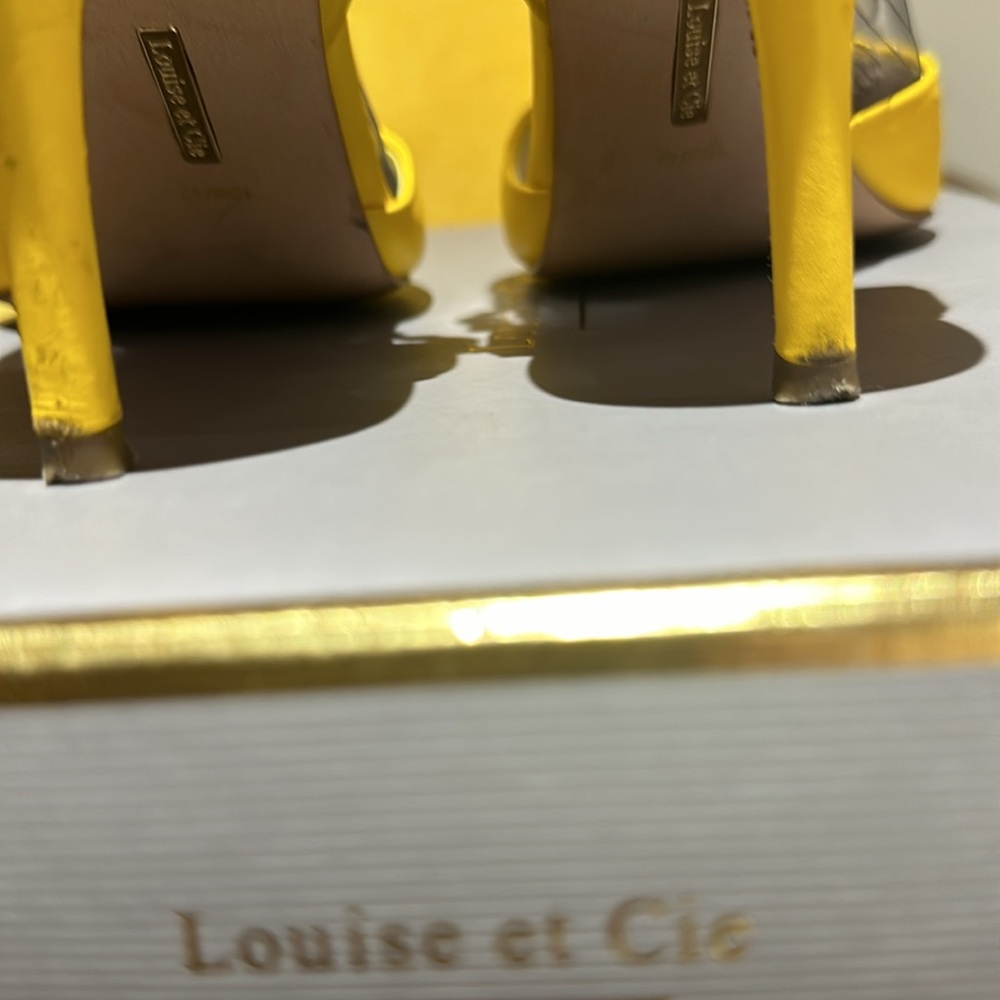 Louise et Cie Heels - Used Beautiful Color. - Picture 3 of 8